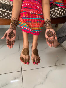 Akash Mehandi Artist in Guntur