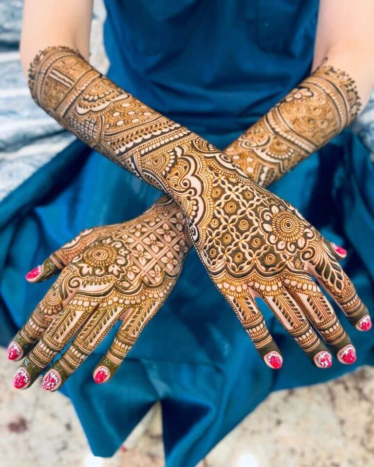 Kushivinu salon makeup nail art mehndi academy in Yadavagiri, Mysuru
